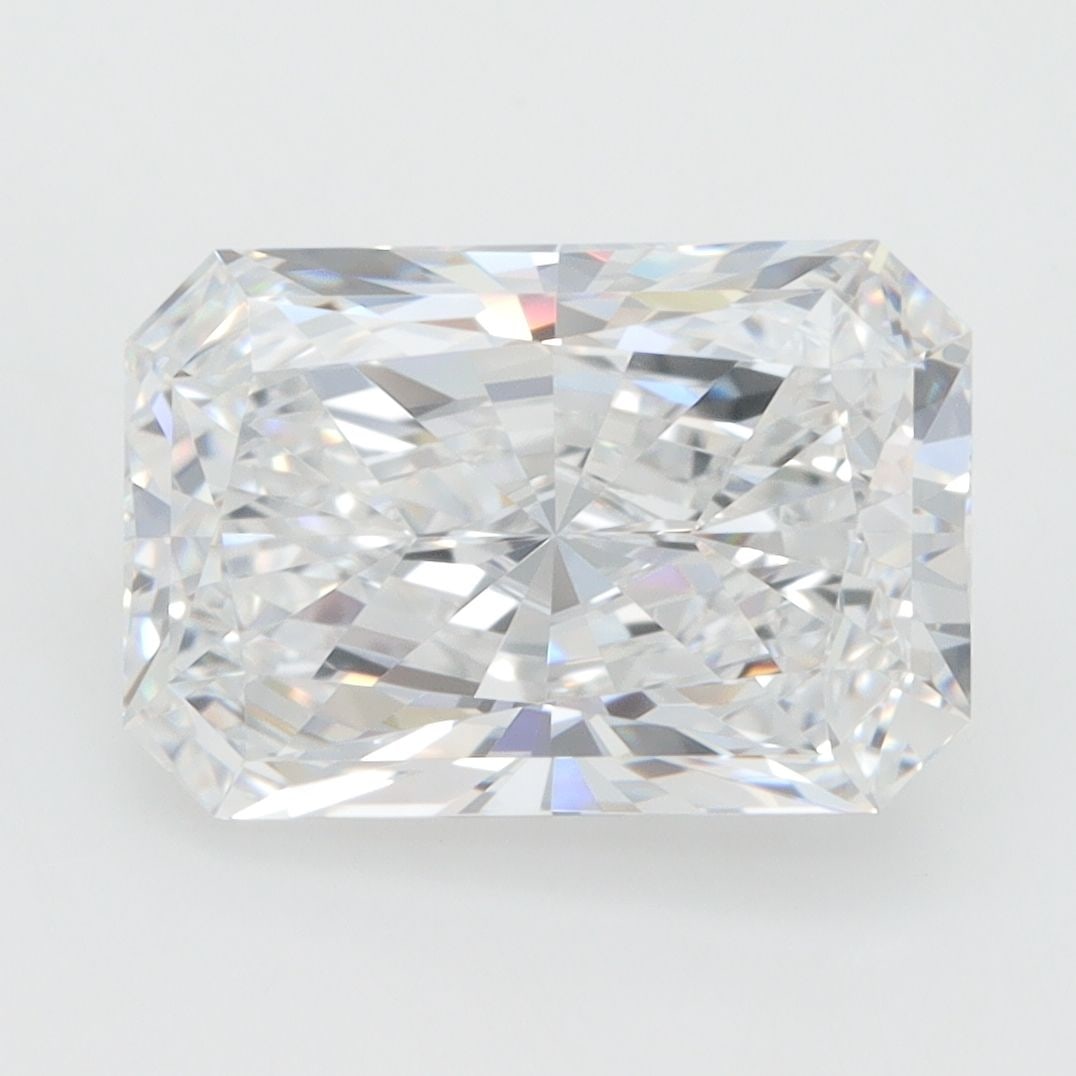 Loose Diamond - RADIANT 3.05ct D VVS1: Loose Diamond - RADIANT 3.05ct D VVS1 Source: This is a real non-mined Diamond that has been grown in a lab Shape: RADIANT Carats: 3.05 Color: D Clarity: VVS1 Certification: GIA Video: