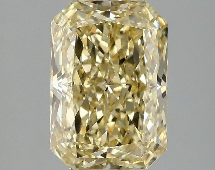 Loose Diamond - RADIANT 2.02ct Fancy Intense Yellow VS2: Loose Diamond - RADIANT 2.02ct Fancy Intense Yellow VS2 Source: This is a real non-mined Diamond that has been grown in a lab Shape: RADIANT Carats: 2.02 Color: Fancy Intense Yellow Certification: IGI