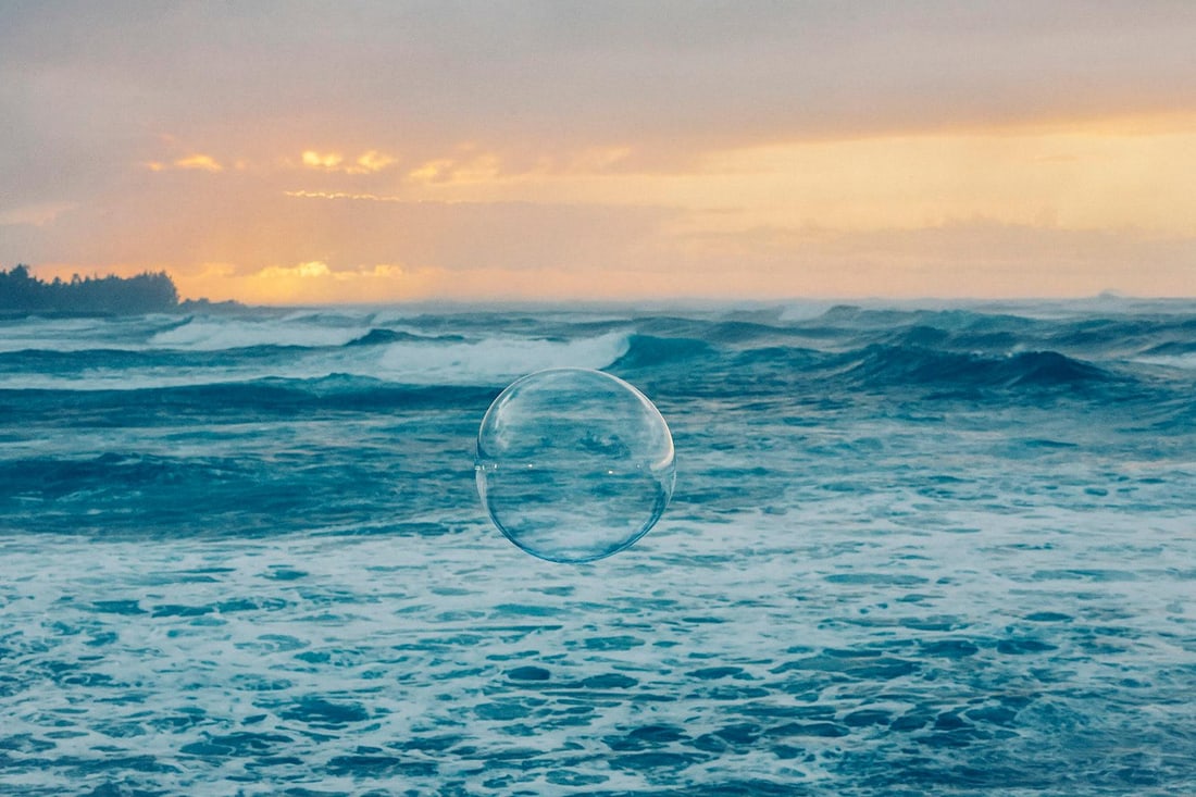 Rowan Daly Drift 35 Seascape Photography 30 x 40 Edition 1 of 5: Rowan Daly Drift 35 Seascape Photography 30 x 40 Edition 1 of 5 Discover the captivating beauty of the "Drift 35" Seascape Photography by Rowan Daly. This striking digital print, created in 2013, meas