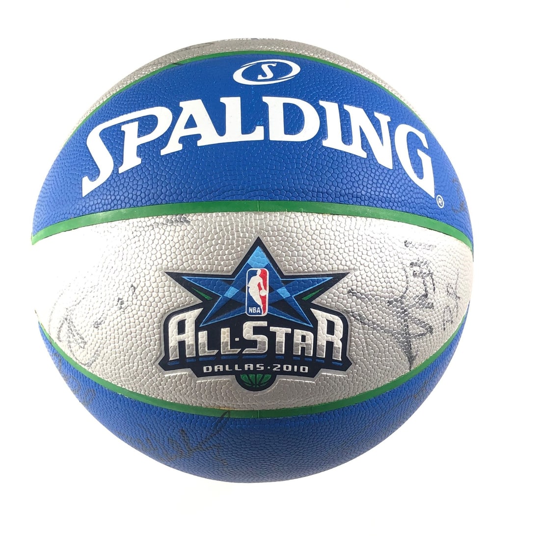 2010 NBA All Star Basketball Signed by 27 Players PSA/DNA LOA: 2010 NBA All Star Basketball Signed by 27 Players PSA/DNA LOA This is an original Spalding All Star Basketball autographed by players from the 2010 NBA All Star Game. The ball features a total of 27 s