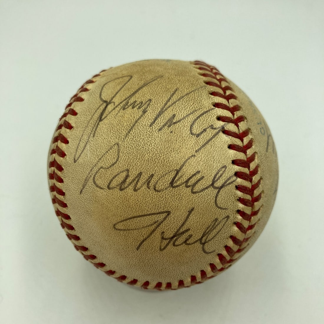 Lynyrd Skynyrd Signed Baseball with 6 Signatures JSA COA: Lynyrd Skynyrd Signed Baseball with 6 Signatures JSA COA This rare Lynyrd Skynyrd Band Signed American League Baseball features the authentic signatures of six band members, including Leon Wilkerson,