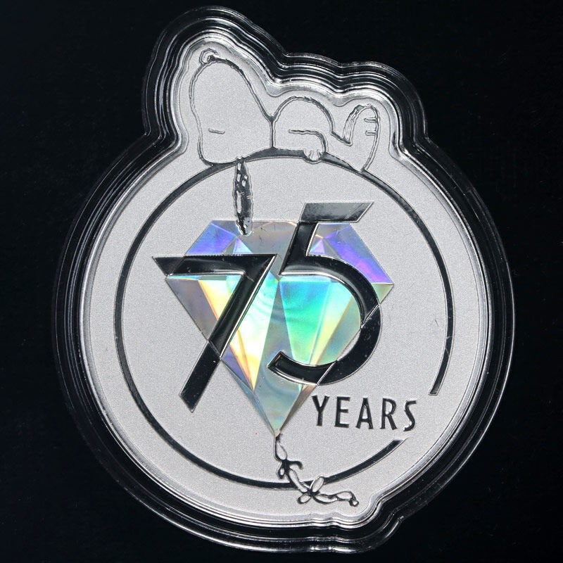 2025 1 Ounce Silver Snoopy Coin 75th Anniversary UNC: 2025 1 Ounce Silver Snoopy Coin 75th Anniversary UNC Celebrate the 75th Diamond Anniversary of Peanuts with this stunning 2025 1 Ounce Silver coin featuring Snoopy. This uncirculated coin showcases ex