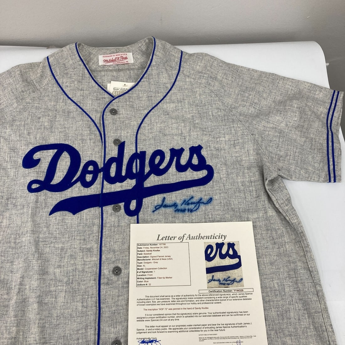 Sandy Koufax Signed Mitchell & Ness Jersey Hall Of Fame 1972 JSA COA: Sandy Koufax Signed Mitchell & Ness Jersey Hall Of Fame 1972 JSA COA Celebrate the legacy of baseball legend Sandy Koufax with this authentic Brooklyn Dodgers jersey, signed and inscribed to commemora