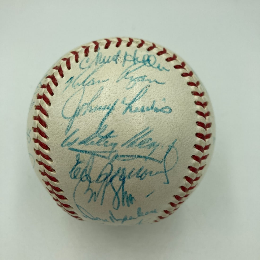 1966 New York Mets Team Signed Baseball with Nolan Ryan JSA PSA DNA COA: 1966 New York Mets Team Signed Baseball with Nolan Ryan JSA PSA DNA COA This 1966 New York Mets team signed baseball features the autograph of Hall of Famer Nolan Ryan, who made a brief appearance wit