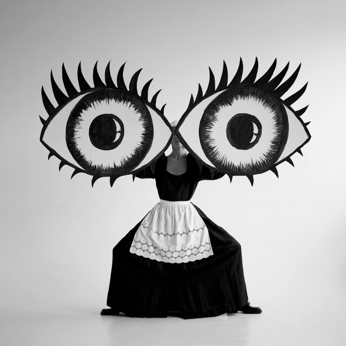 Olha Stepanian Surrealist Photograph Big Eyes 24 x 24 in Edition Signed 1 of 15: Olha Stepanian Surrealist Photograph Big Eyes 24 x 24 in Edition Signed 1 of 15 "Big Eyes" is a surrealist photographic artwork by Olha Stepanian, created in 2025. This un-used print measures 24 inche