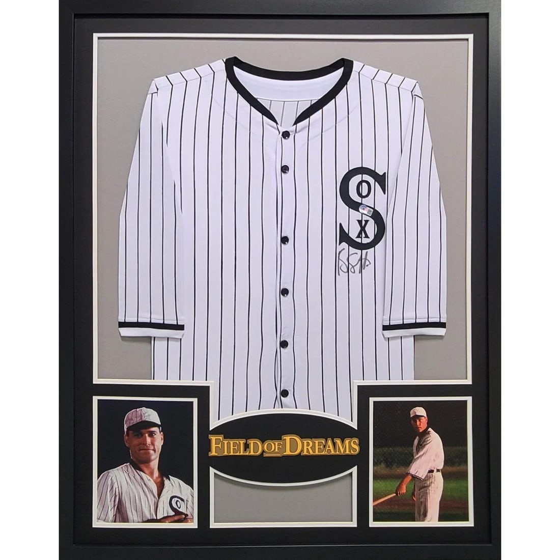 Ray Liotta Signed Framed Jersey Beckett Authenticated 43x36: Ray Liotta Signed Framed Jersey Beckett Authenticated 43x36 This autographed Ray Liotta jersey, framed with exceptional detail, is a must-have for any fan of the classic film 'Field of Dreams.' The je