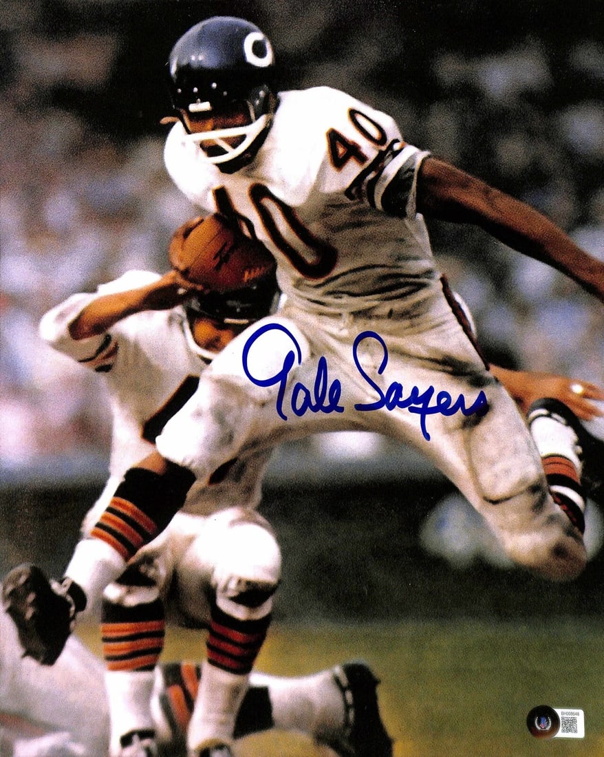 Gale Sayers Autographed 11x14 Photo Beckett Certified Chicago Bears Grad Collection (1 of 1)