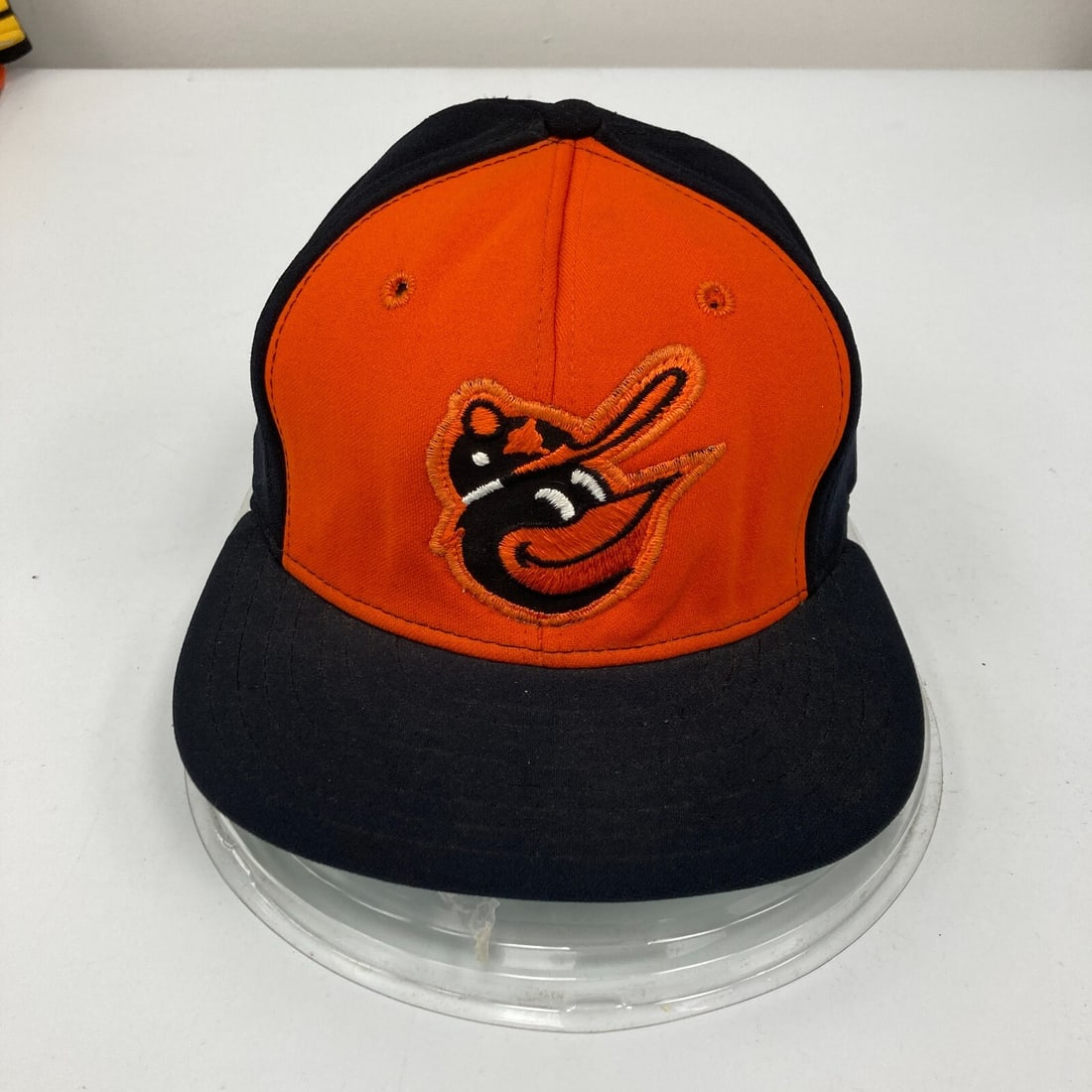 Rare 1975 Baltimore Orioles Game Issued Baseball Cap Hat: Rare 1975 Baltimore Orioles Game Issued Baseball Cap Hat This vintage 1975 Baltimore Orioles game-issued Sunday baseball cap is a rare piece of baseball memorabilia. It was originally part of the coll