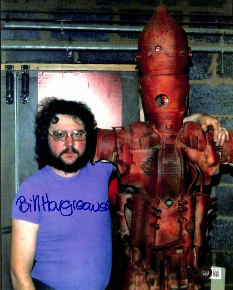 Bill Hargreaves Signed 11x14 Star Wars IG-88 Photo Beckett Certified: Bill Hargreaves Signed 11x14 Star Wars IG-88 Photo Beckett Certified This is an authentic 11x14 color photograph signed by Bill Hargreaves, the creator of the Bounty Hunter Droid IG-88 from Star Wars: