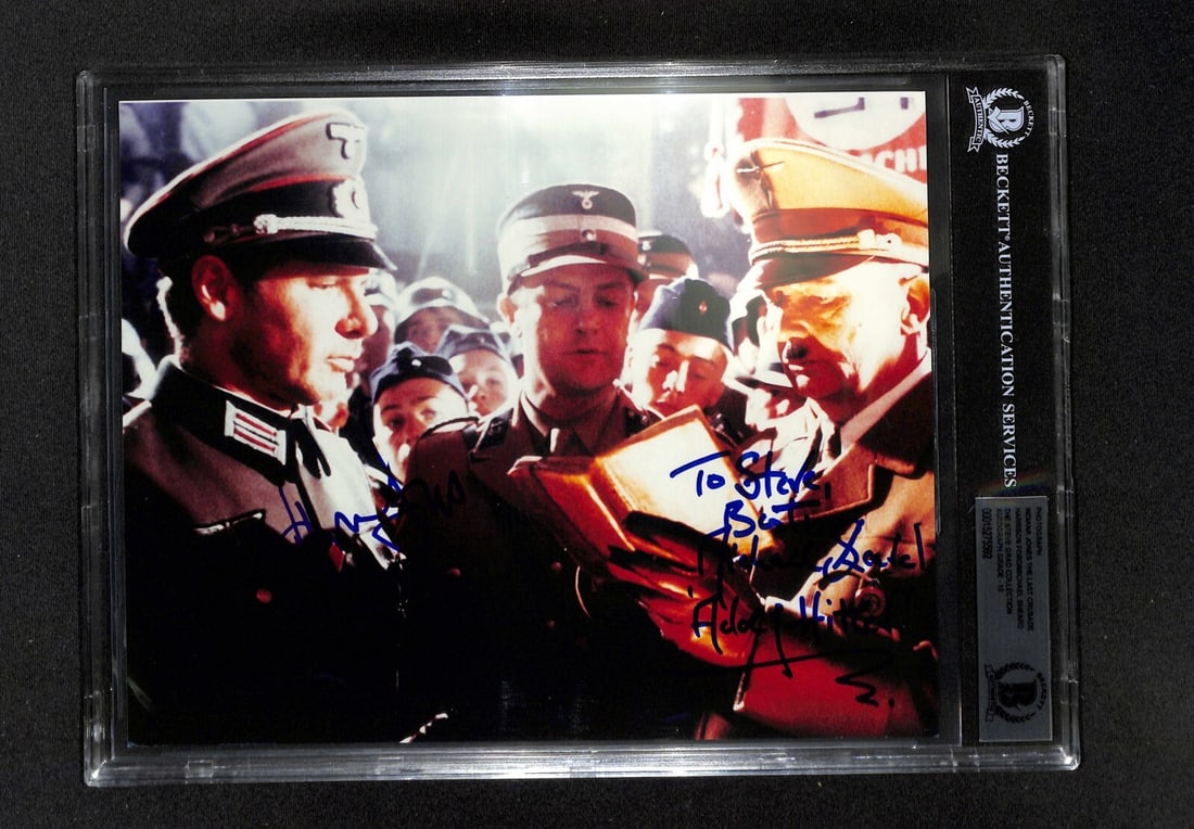 Harrison Ford Michael Sheard Signed 8x10 Photo Auto 10 Beckett: Harrison Ford Michael Sheard Signed 8x10 Photo Auto 10 Beckett This striking 8x10 color photograph features autographs from Harrison Ford and Michael Sheard, capturing their iconic roles as Indiana Jo
