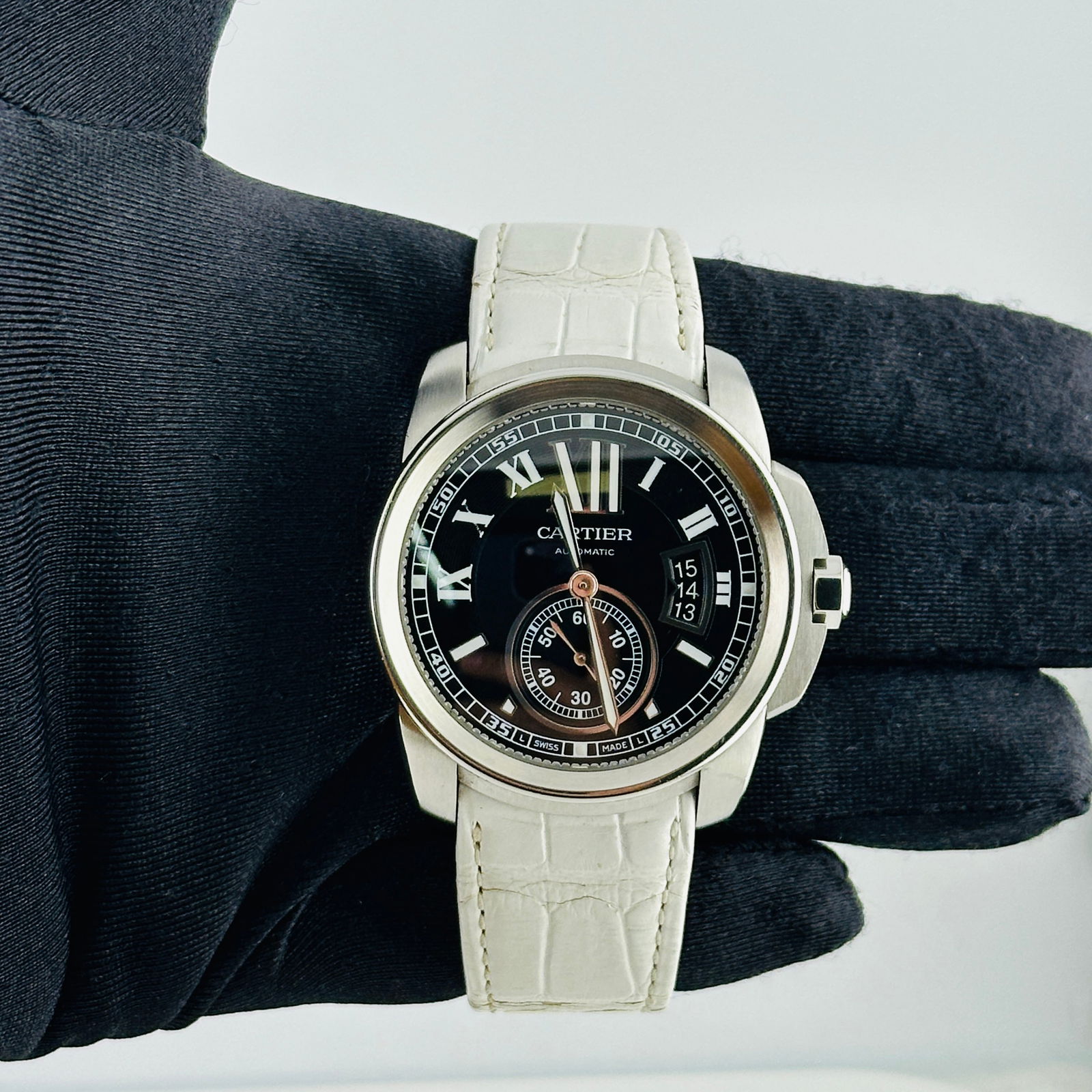 Cartier Calibre B/P Ref 3389 W7100041 Black Dial Leather Papers 2015 (1 of 4)