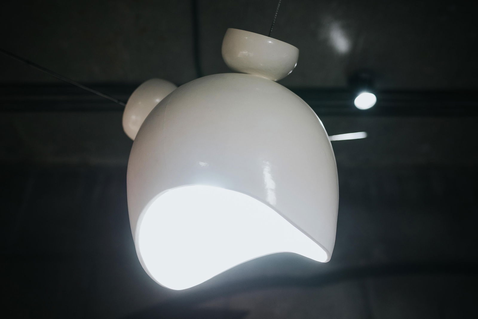 Contemporary 14 x 14.5 Ceramic PETIT Lamp by Grigorii Gorkovenko (1 of 8)