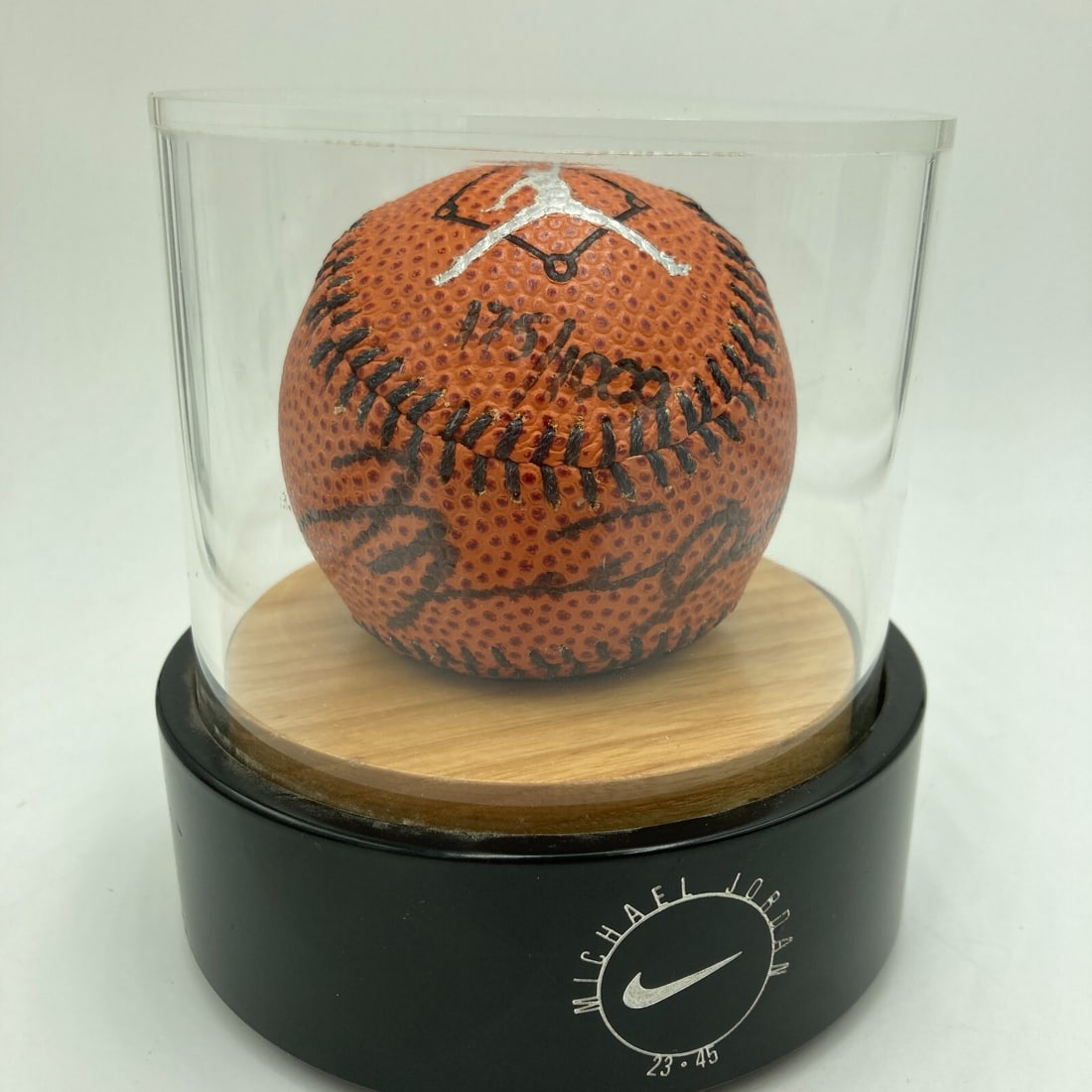 Michael Jordan Signed Nike Basketball-Baseball UDA Limited Edition 175/1000: Michael Jordan Signed Nike Basketball-Baseball UDA Limited Edition 175/1000 This unique Nike basketball-baseball hybrid features a hand-signed autograph by basketball legend Michael Jordan. Designed i