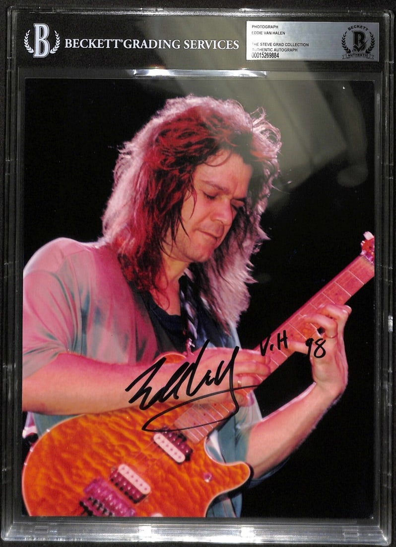 8x10 Autographed Photo Eddie Van Halen Beckett Authenticated (1 of 1)