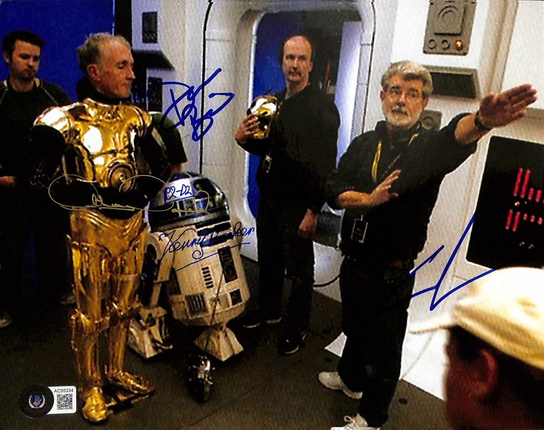 Star Wars Revenge of the Sith 8x10 Photo Signed by Lucas Daniels Baker Bies Beckett Authenticated (1 of 1)