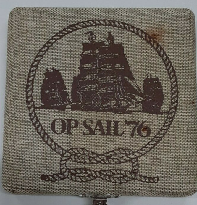 1976 Operation Sail Bicentennial 2 oz Sterling Silver Proof Medal With Case and COA: 1976 Operation Sail Bicentennial 2 oz Sterling Silver Proof Medal With Case and COA This 1976 Bicentennial Medal commemorates Operation Sail in New York Harbor and is struck in Switzerland by the Valc