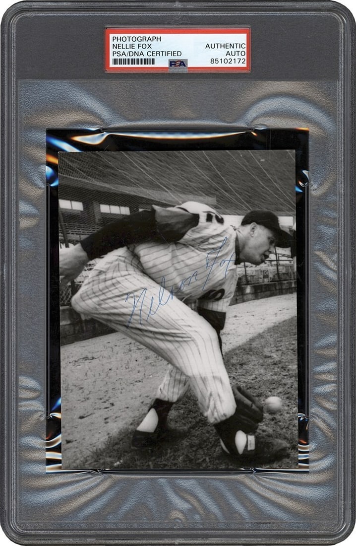 Nellie Fox Signed Original Photo PSA DNA Chicago White Sox 4.24x5.75: Nellie Fox Signed Original Photo PSA DNA Chicago White Sox 4.24x5.75 This is a signed vintage Type I original photograph of Hall of Famer Nellie Fox, a legendary second baseman in Major League Basebal