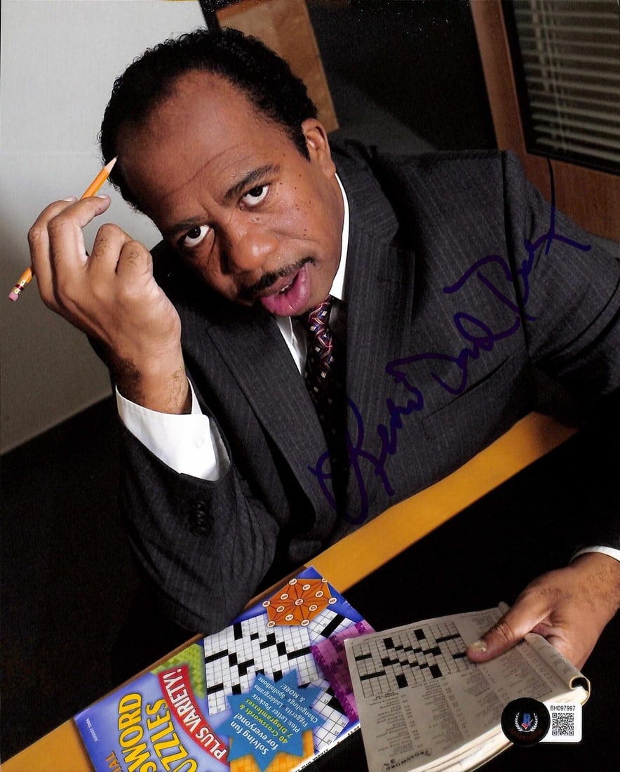Leslie David Baker Autographed 8x10 Photo Beckett Authenticated The Office: Leslie David Baker Autographed 8x10 Photo Beckett Authenticated The Office This is an autographed 8x10 photograph signed by Leslie David Baker, who played Stanley in the TV series The Office. The sign