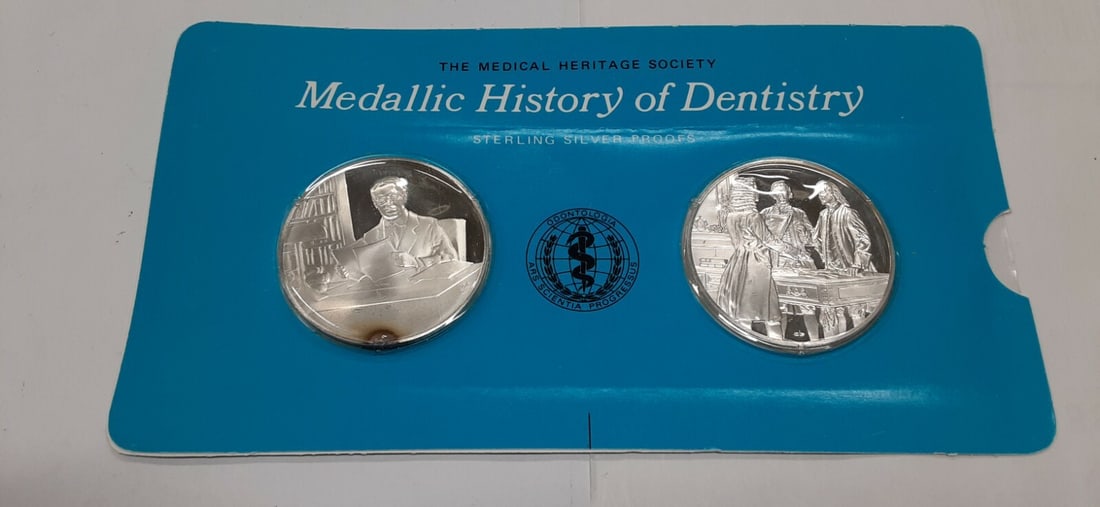 Sterling Silver Proof Medals Set History of Dentistry R Bunon WJ Gies: Sterling Silver Proof Medals Set History of Dentistry R Bunon WJ Gies This set includes two sterling silver proof medals from the Franklin Mint's Medallic History of Dentistry collection. Each medal f
