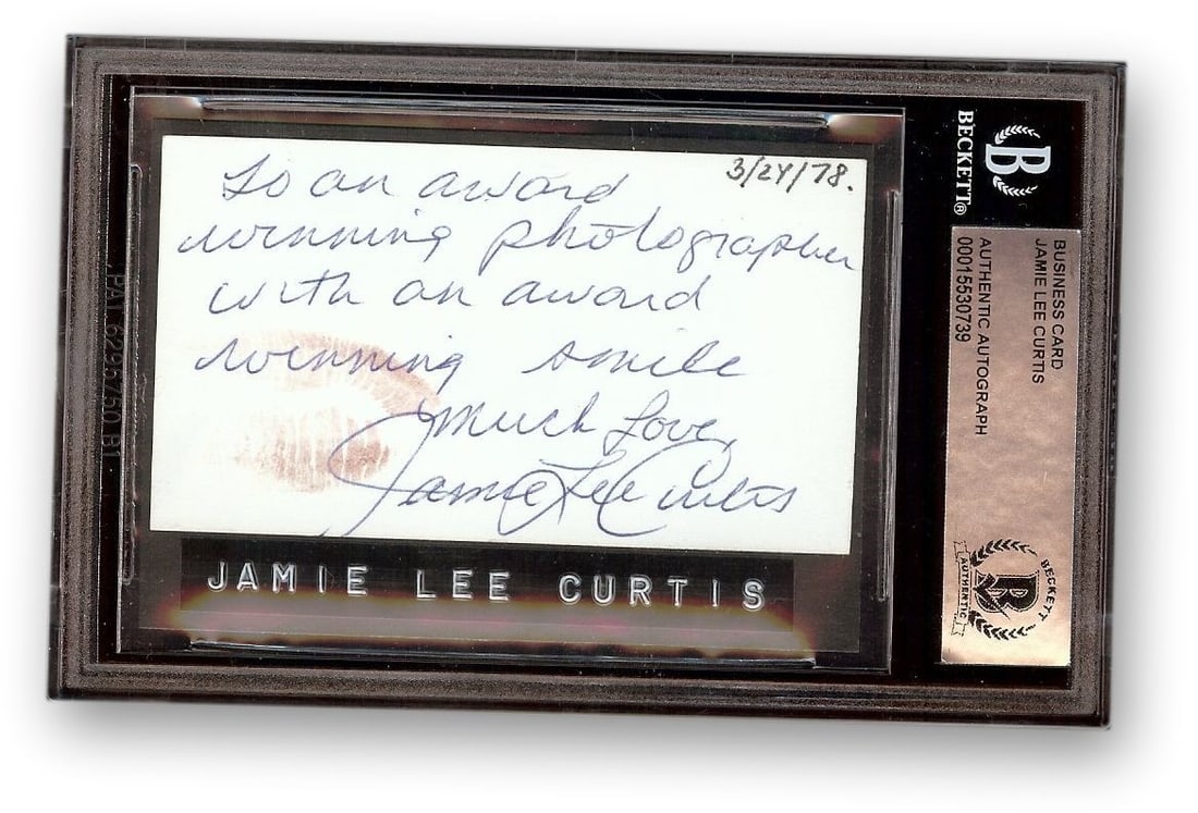 Jamie Lee Curtis Signed Business Card with Lip Print Beckett Authenticated: Jamie Lee Curtis Signed Business Card with Lip Print Beckett Authenticated This authentic business card is signed by the iconic actress Jamie Lee Curtis, known for her role in the classic horror film