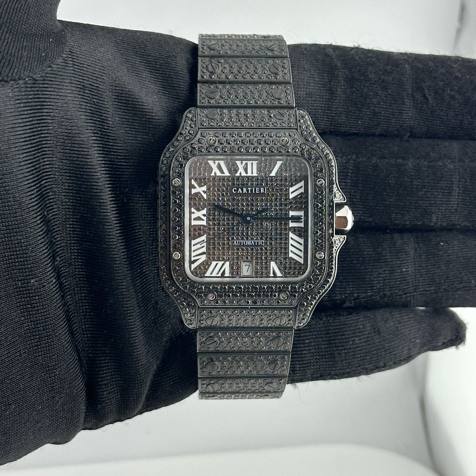 2022 Cartier Santos Ref 4072 Diamond Black Dial Watch with Card: 2022 Cartier Santos Ref 4072 Diamond Black Dial Watch with Card This Cartier Santos watch features a black diamond dial, a diamond bezel, and a diamond bracelet. The timepiece is from the Cartier Sant