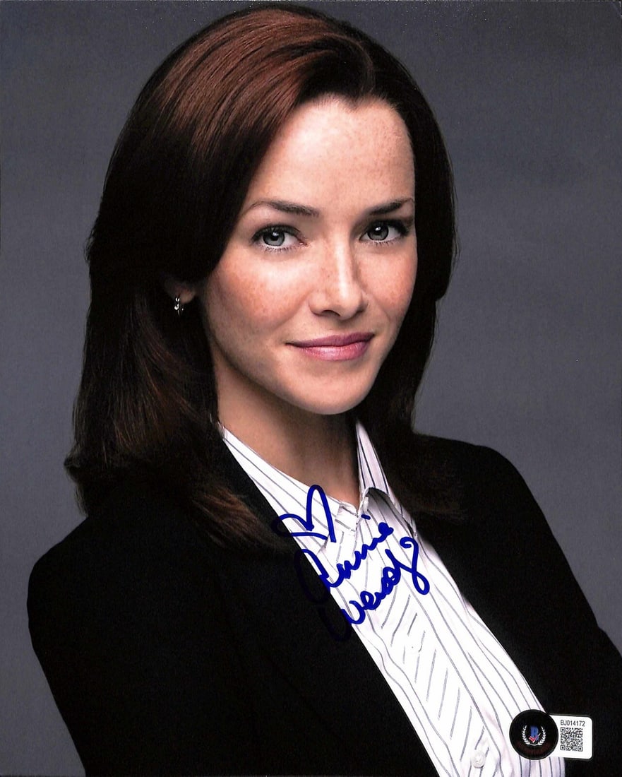 8x10 Photo Signed by Annie Wersching as Renee Walker from 24 Beckett Authenticated: 8x10 Photo Signed by Annie Wersching as Renee Walker from 24 Beckett Authenticated This is an original 8x10 color photograph signed by Annie Wersching, who portrayed Renee Walker in the TV series 24.