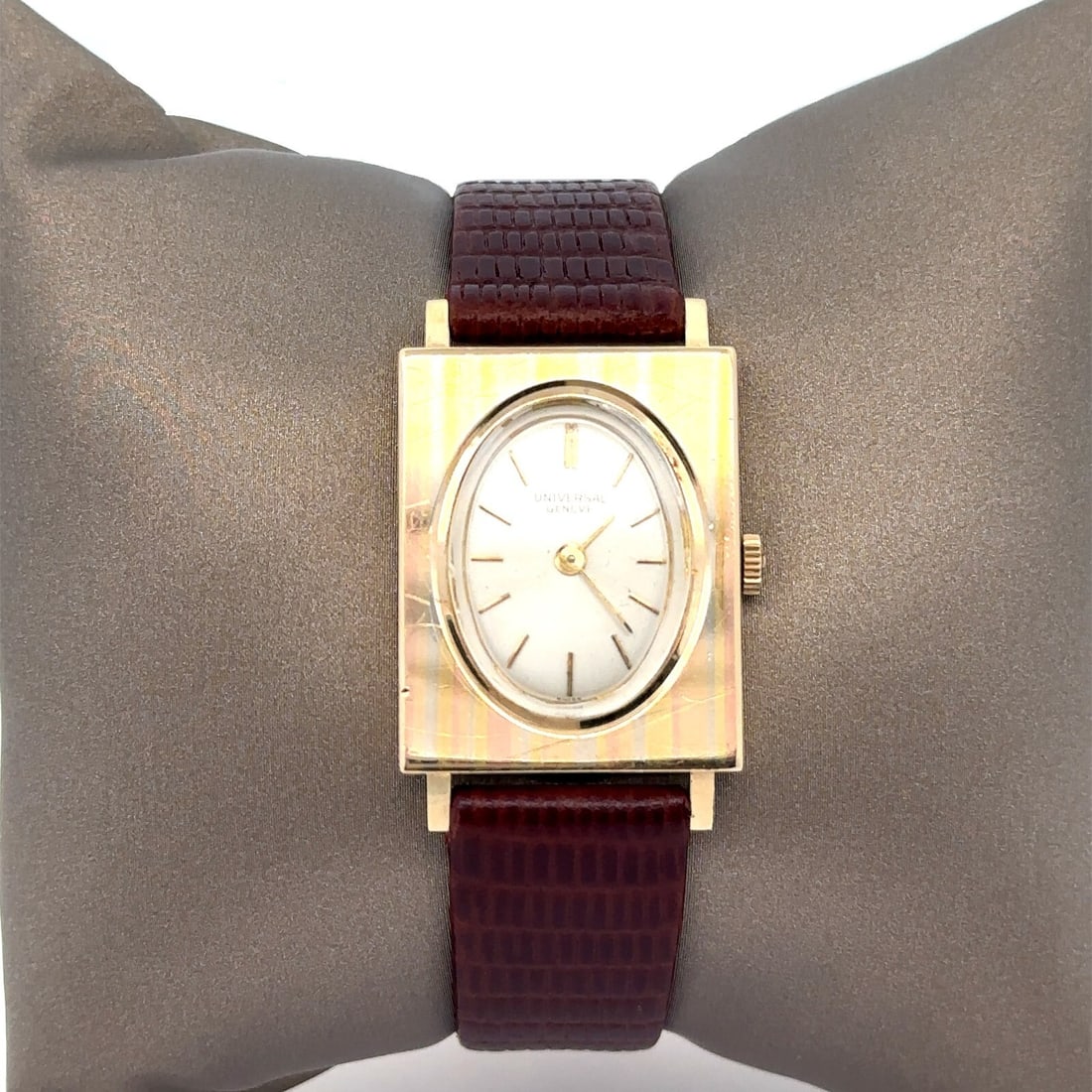 Vintage Universal Geneve 14k Gold 22mm Rectangular Mechanical Watch Cal 820 - 7