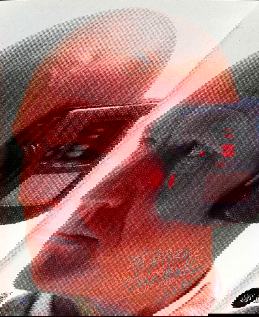 Signed 8x10 Photo of Lobot by John Hollis Star Wars Beckett Authenticated: Signed 8x10 Photo of Lobot by John Hollis Star Wars Beckett Authenticated This is an original 8x10 photograph signed by John Hollis, known for his role as Lobot, Lando's assistant on Bespin in Star Wa