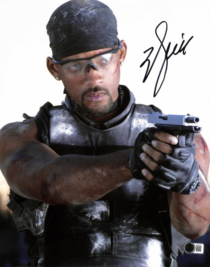 Will Smith Signed 11x14 Photo as Mike Lowrey Bad Boys Beckett Certified: Will Smith Signed 11x14 Photo as Mike Lowrey Bad Boys Beckett Certified This autographed 11x14 photograph features Will Smith as Detective Mike Lowrey from the iconic movie Bad Boys. Signed in black p