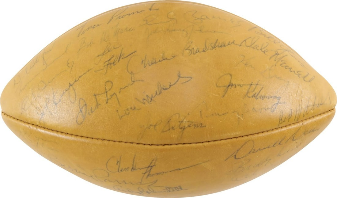 1963 Pro Bowl Team-Signed Football Jim Brown JSA COA 25+ Signatures: 1963 Pro Bowl Team-Signed Football Jim Brown JSA COA 25+ Signatures This 1963 Pro Bowl Team-Signed Football is a remarkable collectible featuring the signatures of over twenty-five NFL Pro Bowlers, in