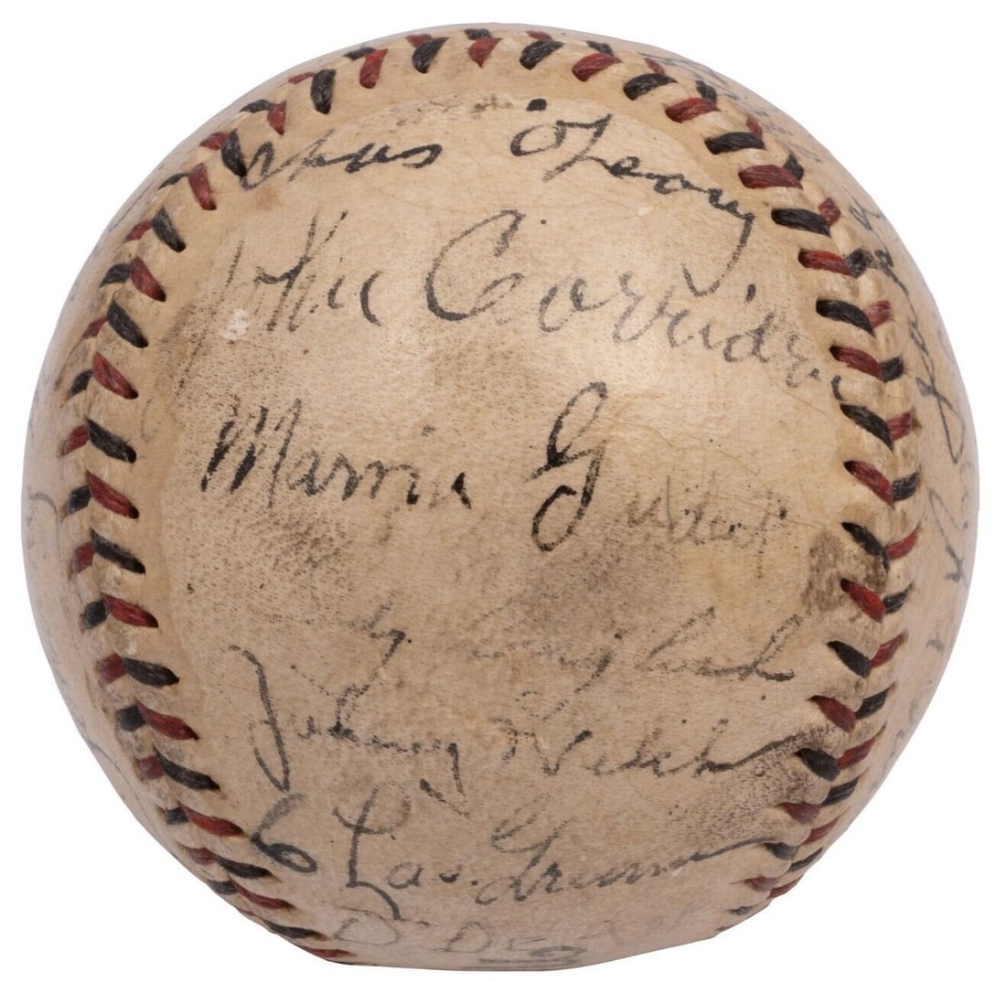 1932 Chicago Cubs Team Signed Baseball with PSA DNA COA (1 of 7)