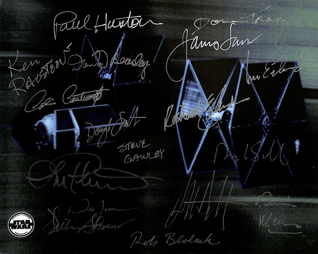 Star Wars TIE Fighter 17 Signatures 8x10 Photo Beckett Authenticated: Star Wars TIE Fighter 17 Signatures 8x10 Photo Beckett Authenticated This stunning 8x10 color photograph features the TIE Fighter from Star Wars: A New Hope, signed by 17 key members of the original I