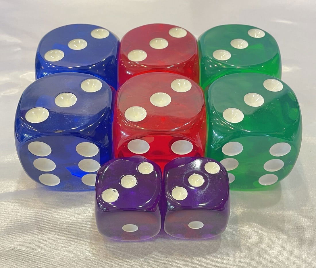 Vintage 1950s French Acrylic Dice Set 4 Pairs from Monaco (1 of 9)