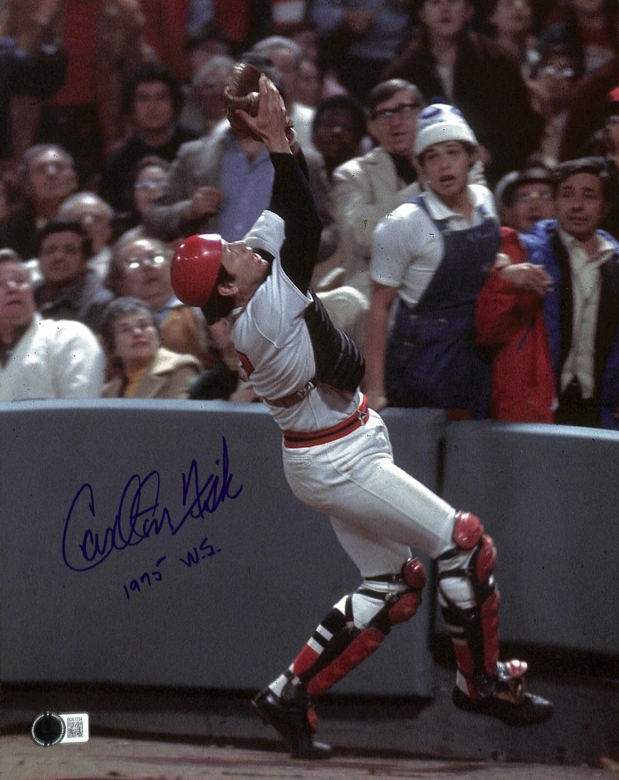 Carlton Fisk Signed 1975 World Series 11x14 Photo Beckett Certified: Carlton Fisk Signed 1975 World Series 11x14 Photo Beckett Certified This is an authentic 11x14 photograph signed by Hall of Fame catcher Carlton Fisk, capturing a moment from the 1975 World Series
