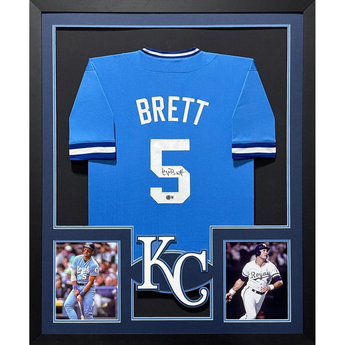 George Brett Signed Framed Jersey Beckett Authenticated Royals (1 of 2)