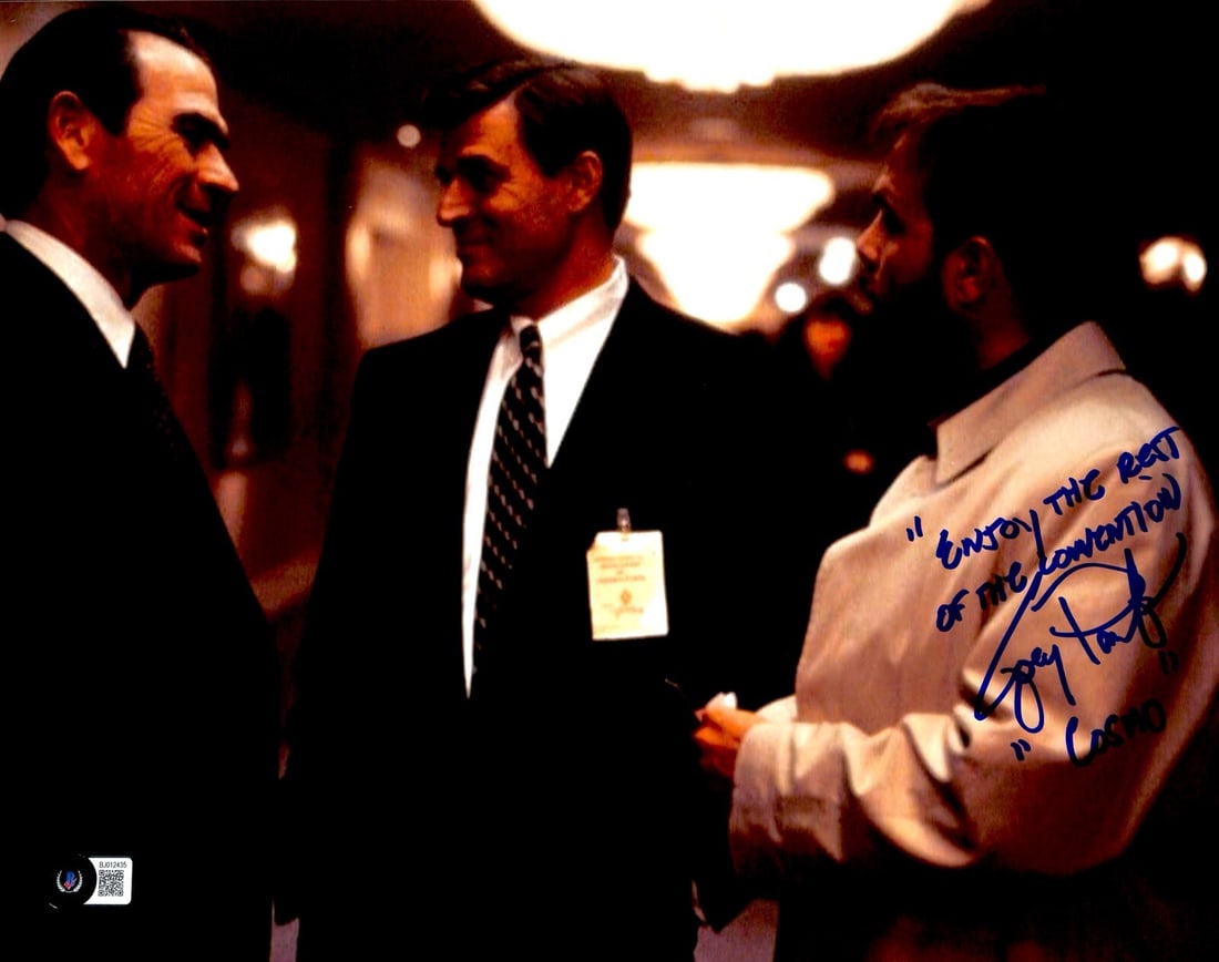 Joe Pantoliano Signed 11x14 Photo The Fugitive Beckett Authenticated: Joe Pantoliano Signed 11x14 Photo The Fugitive Beckett Authenticated This is a signed 11x14 photograph of Joe Pantoliano, who portrayed "Cosmo" in the film The Fugitive. The photograph features Pantol