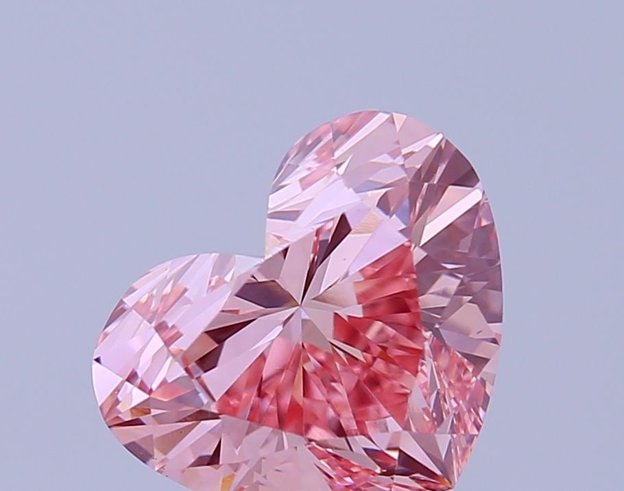 Loose Diamond - HEART 1.5ct Fancy Vivid Pink VS1: Loose Diamond - HEART 1.5ct Fancy Vivid Pink VS1 Source: This is a real non-mined Diamond that has been grown in a lab Shape: HEART Carats: 1.5 Color: Fancy Vivid Pink Certification: IGI Video: