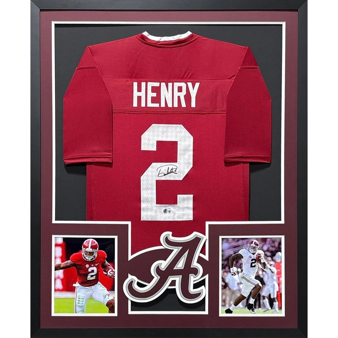 Derrick Henry Autographed Framed Jersey Alabama Crimson Tide Beckett Authenticated: Derrick Henry Autographed Framed Jersey Alabama Crimson Tide Beckett Authenticated This is a beautifully framed autographed jersey of Derrick Henry, showcasing his time with the Alabama Crimson Tide.
