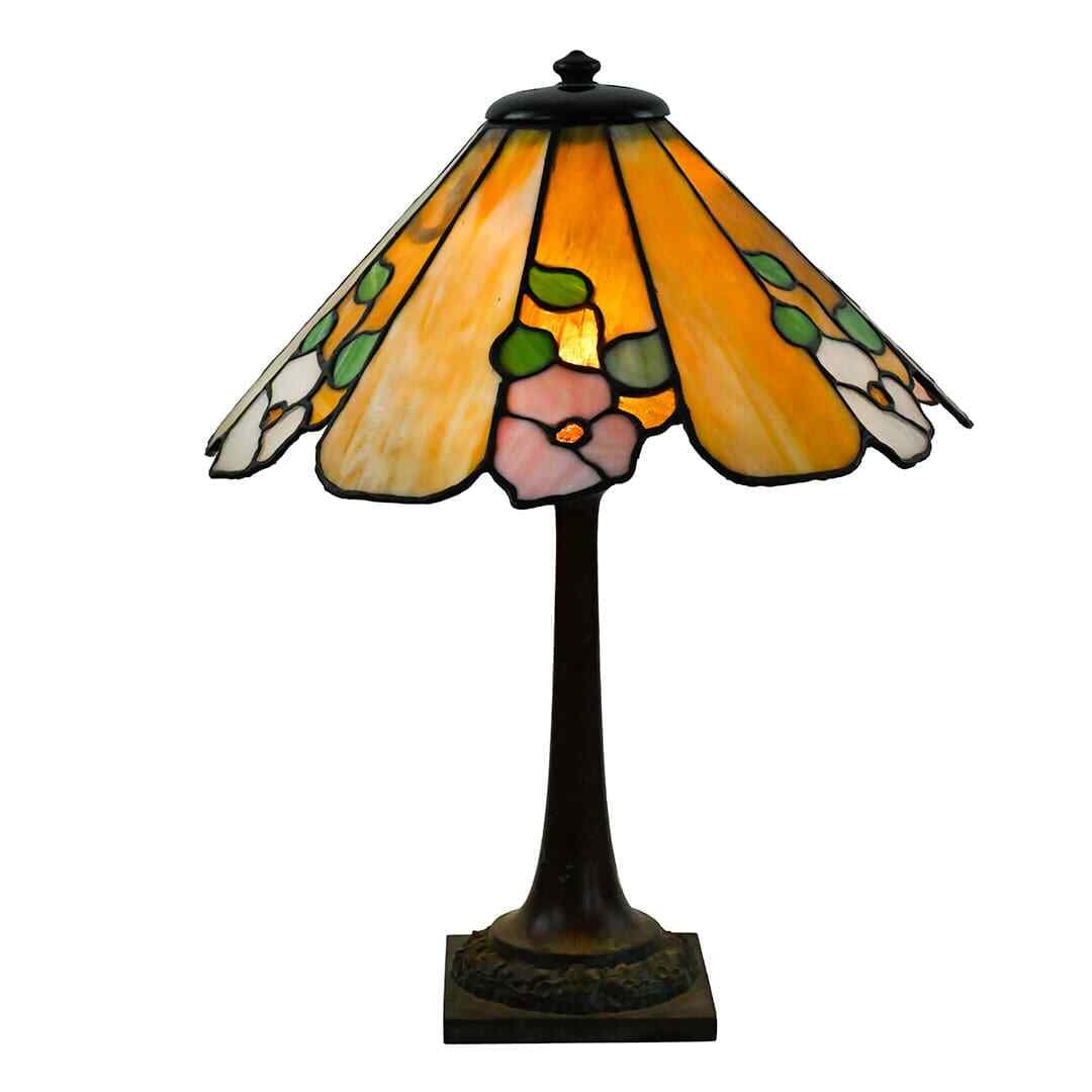 Duffner & Kimberly Antique Art Nouveau Leaded Stained Glass Lamp 1900-1920: Duffner & Kimberly Antique Art Nouveau Leaded Stained Glass Lamp 1900-1920 This exquisite Duffner & Kimberly Flower Border Leaded Lamp showcases the elegance of the Art Nouveau style, dating back to t