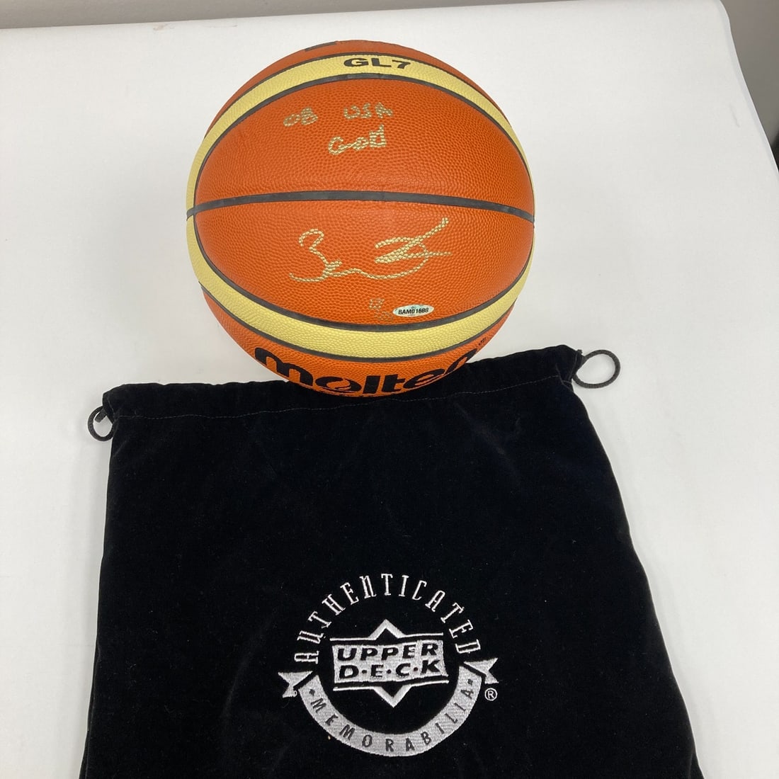 Dwyane Wade 2008 USA Gold Signed FIBA Basketball with UDA Authentication: Dwyane Wade 2008 USA Gold Signed FIBA Basketball with UDA Authentication Celebrate basketball history with this Dwyane Wade "2008 USA Gold" signed official Olympics FIBA basketball. This authentic pie