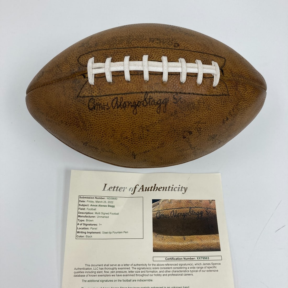 Amos Alonzo Stagg Signed Vintage Football JSA COA Rare Collectible: Amos Alonzo Stagg Signed Vintage Football JSA COA Rare Collectible This vintage football, signed by legendary coach Amos Alonzo Stagg, is a rare collectible for any sports enthusiast. Featuring James