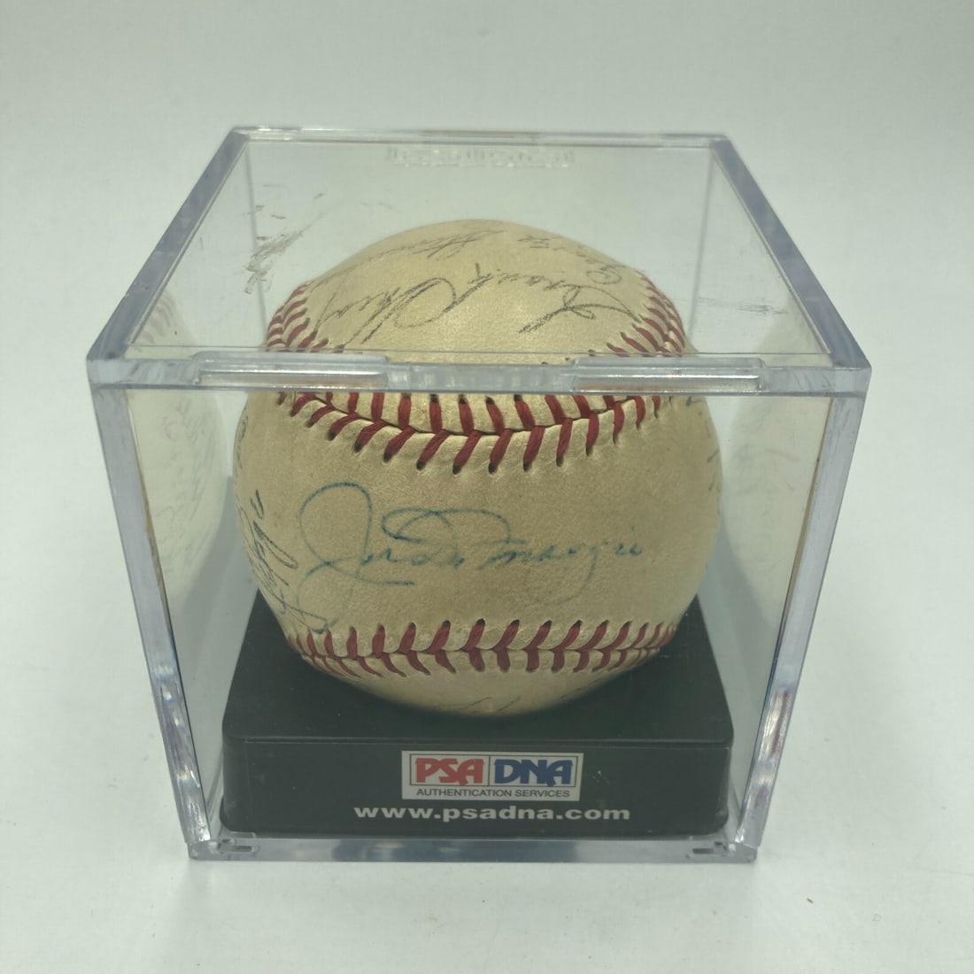 1949 New York Yankees Team Signed Baseball with PSA DNA COA (1 of 10)