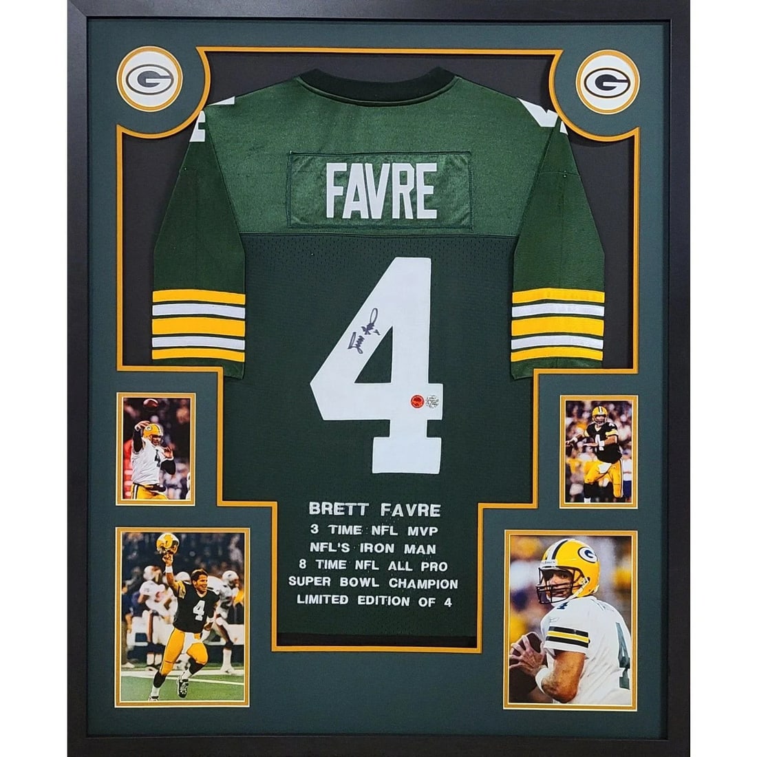 Brett Favre Autographed Framed Jersey with COA Green Bay Packers (1 of 3)