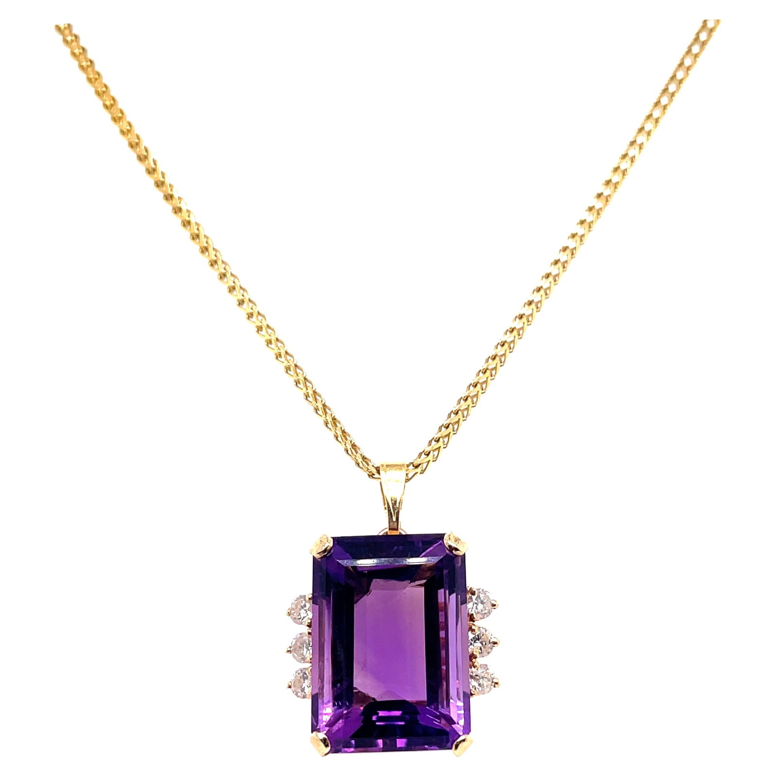 Vintage 14k Gold Amethyst Diamond Necklace Italian 21 in: Vintage 14k Gold Amethyst Diamond Necklace Italian 21 in This stunning vintage necklace features a beautiful purple amethyst and diamond set in 14 karat gold, showcasing Italian craftsmanship from the