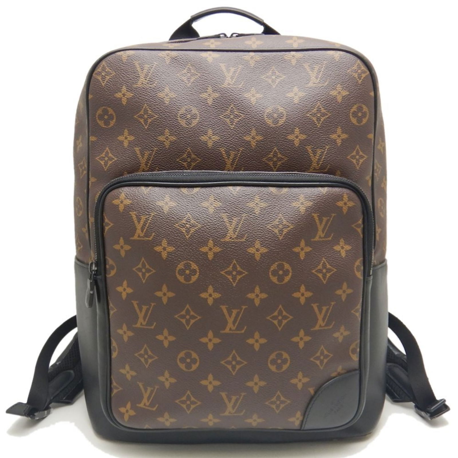 Louis Vuitton Dean Brown Canvas Bag 40cm: Louis Vuitton Dean Brown Canvas Bag 40cm This Louis Vuitton Dean bag features a classic brown canvas exterior and is designed to be suitable for all genders. Made in France, the bag shows traces of us