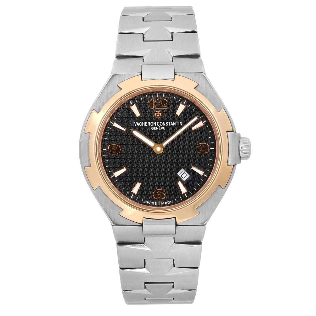 Vacheron Constantin Overseas 18K Rose Gold Black Dial Quartz Watch 25250: Vacheron Constantin Overseas 18K Rose Gold Black Dial Quartz Watch 25250 This Vacheron Constantin Overseas wristwatch combines luxury and functionality with its elegant 18K rose gold bezel and sleek b