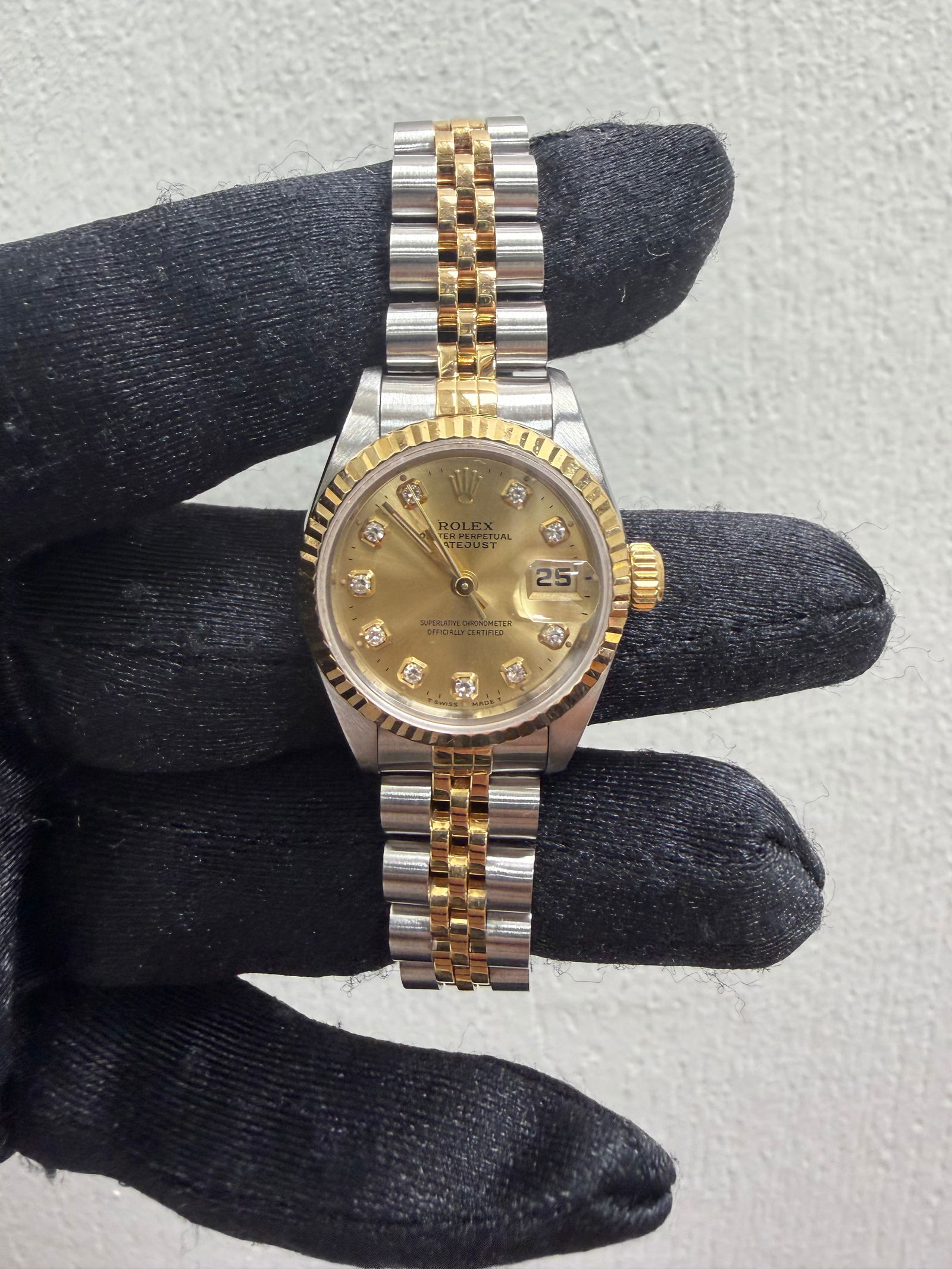 Rolex Datejust Lady Ref 69173 Champagne Stick Dial Jubilee Bracelet (1 of 3)