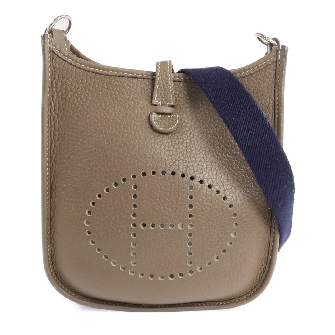 Hermes Evelyne TPM Gray Calfskin Shoulder Bag with Palladium Hardware: Hermes Evelyne TPM Gray Calfskin Shoulder Bag with Palladium Hardware This Hermes Evelyne TPM shoulder bag is crafted from Taurillon Clemence calfskin leather in a gray tone, featuring a compact and s