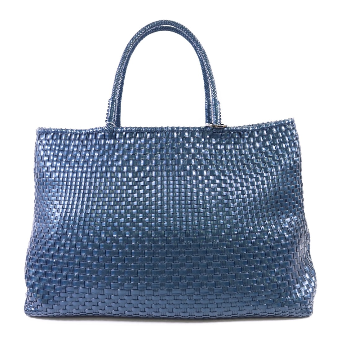 ANTEPRIMA Blue PVC Tote with 15.2 Inch Length: ANTEPRIMA Blue PVC Tote with 15.2 Inch Length This ANTEPRIMA tote bag is crafted from blue PVC and features a regular size with a spacious interior. The bag is in very good condition and designed with