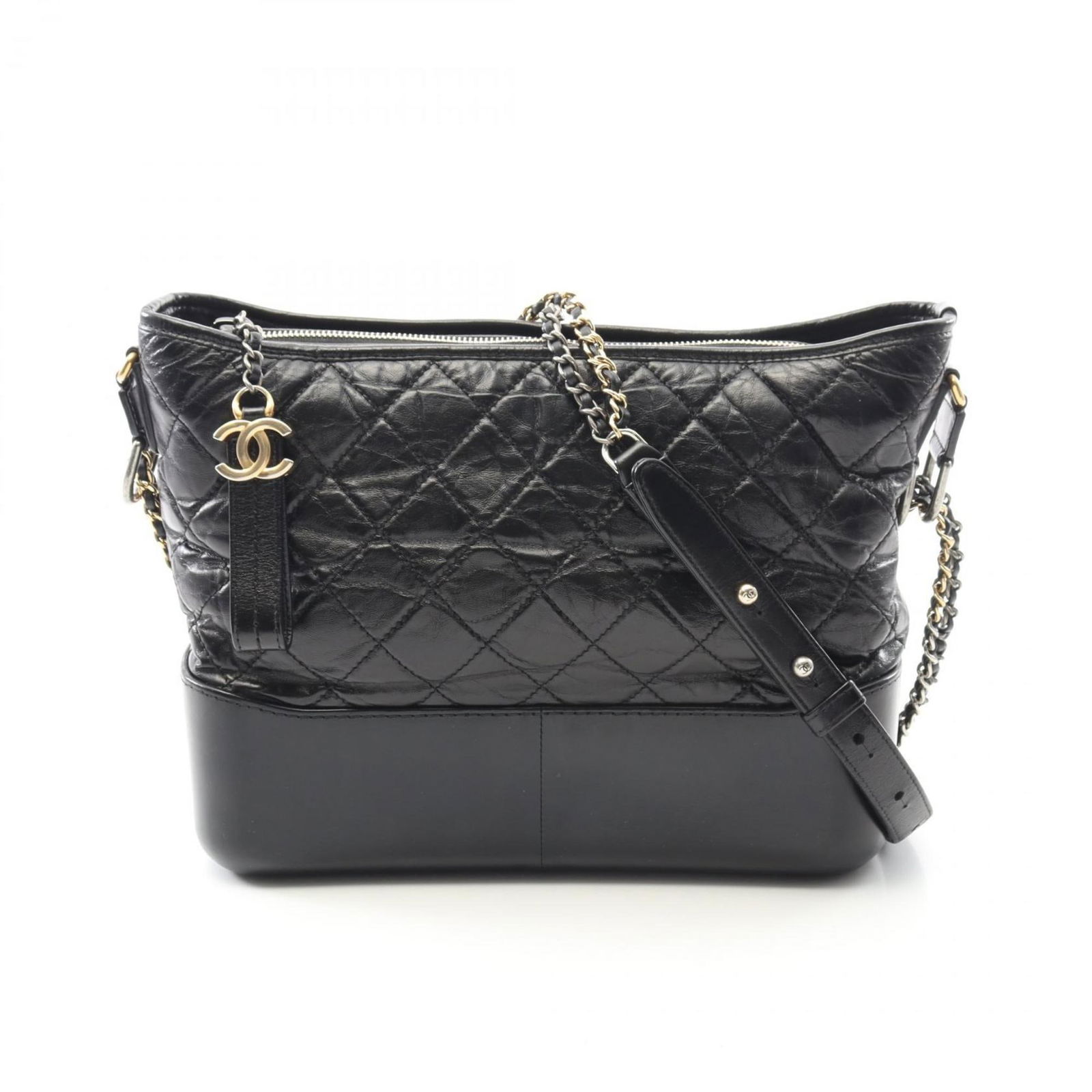 Black Chanel Gabrielle Leather Shoulder Bag Made in Italy: Black Chanel Gabrielle Leather Shoulder Bag Made in Italy This Chanel Gabrielle handbag features a black leather exterior and is designed for women. The bag is crafted in Italy and shows minor signs o